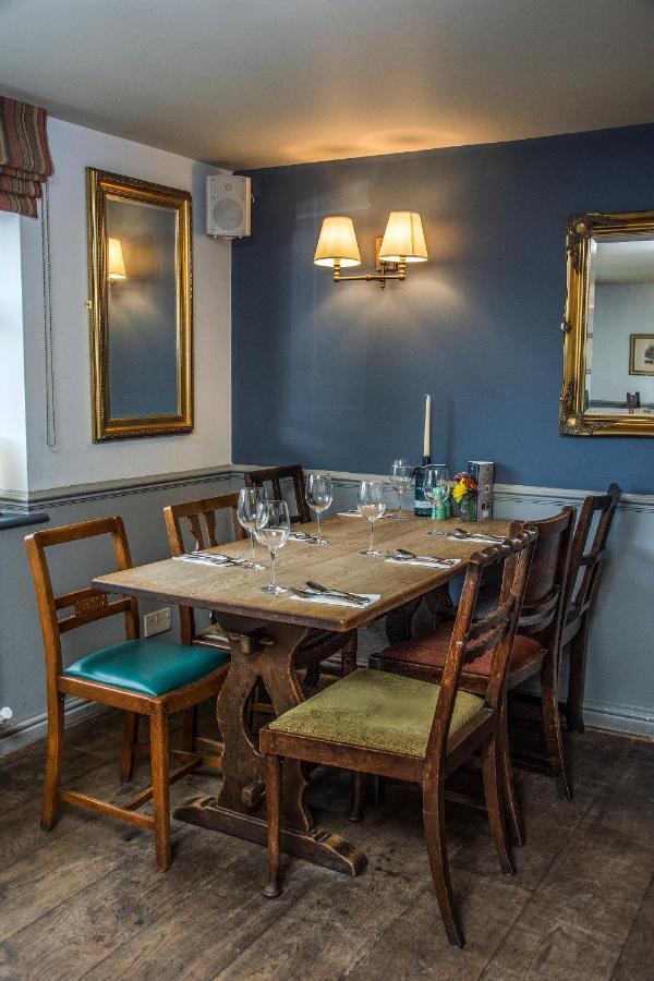 The George Inn Warminster Exteriér fotografie